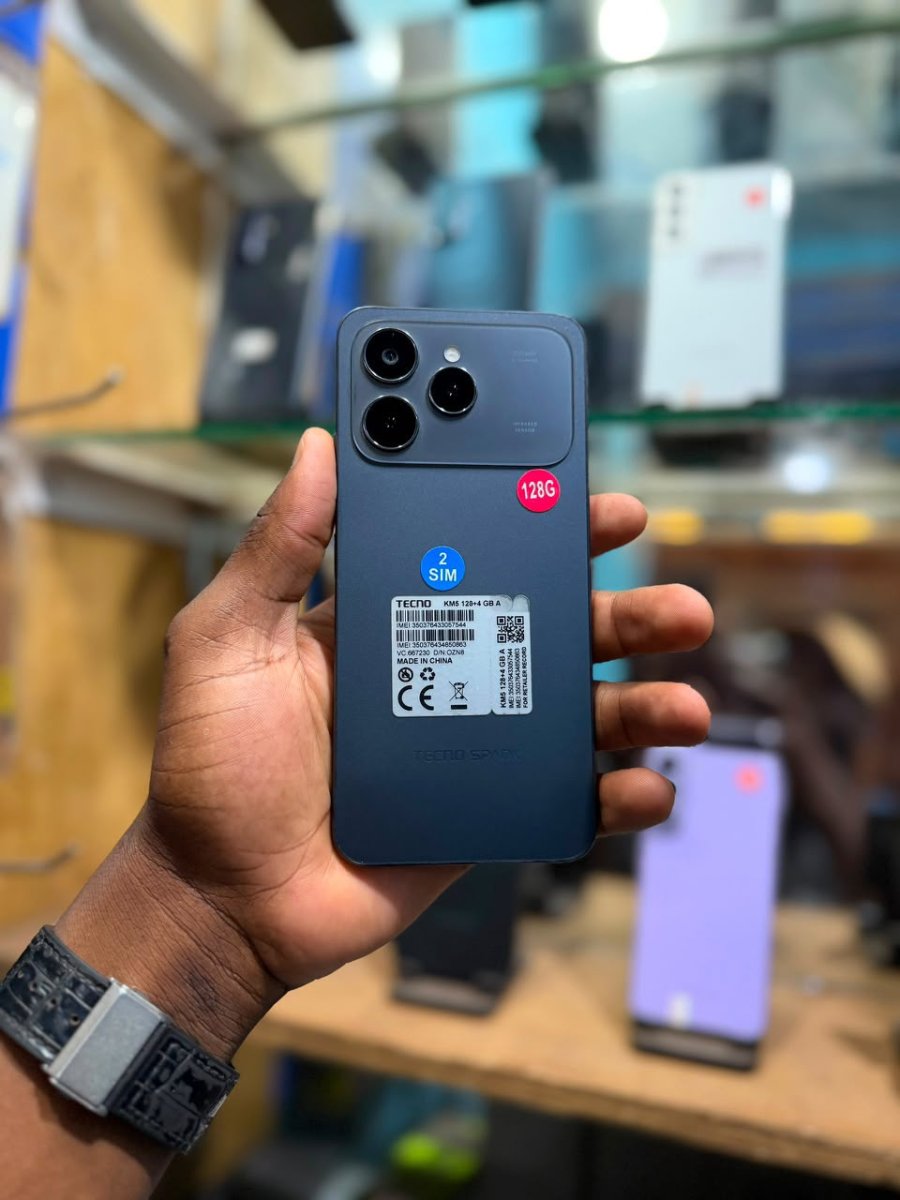 TECNO SPARK 40