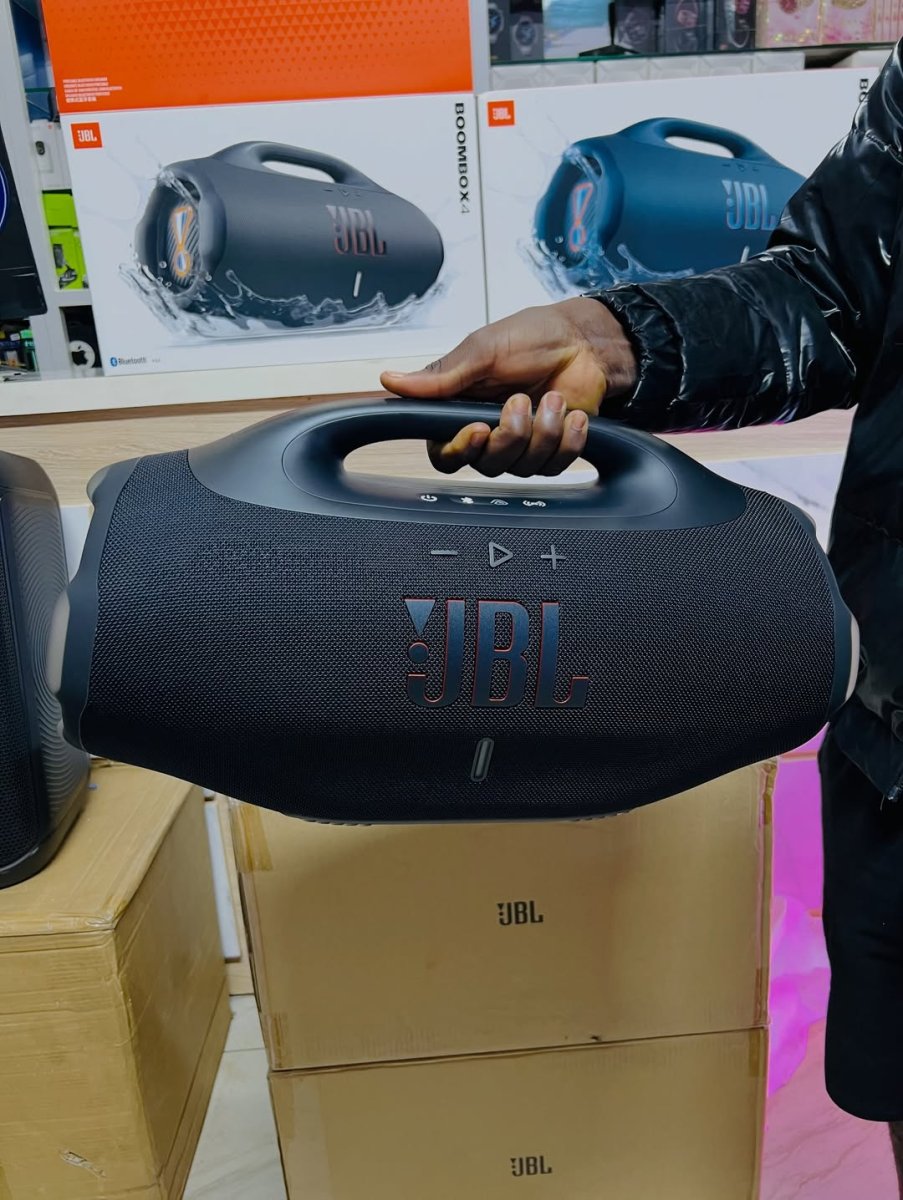 Jbl charge 4 nouveau dans le carton