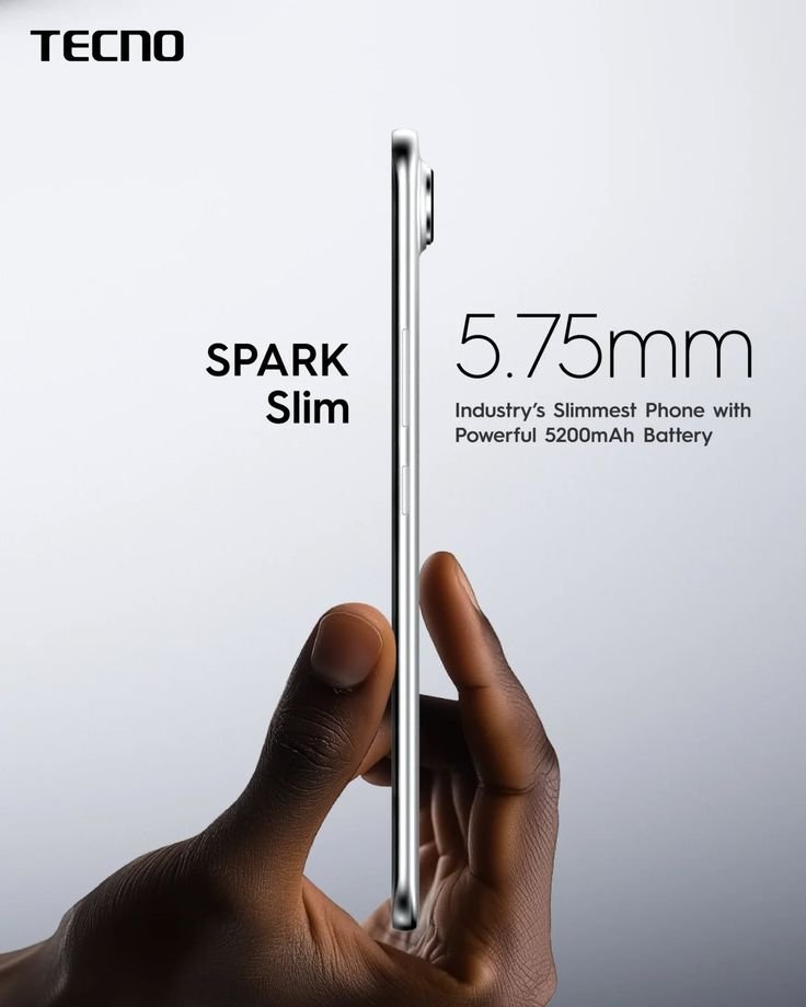 📱 Tecno Spark Slim – Carton original (256 Go)