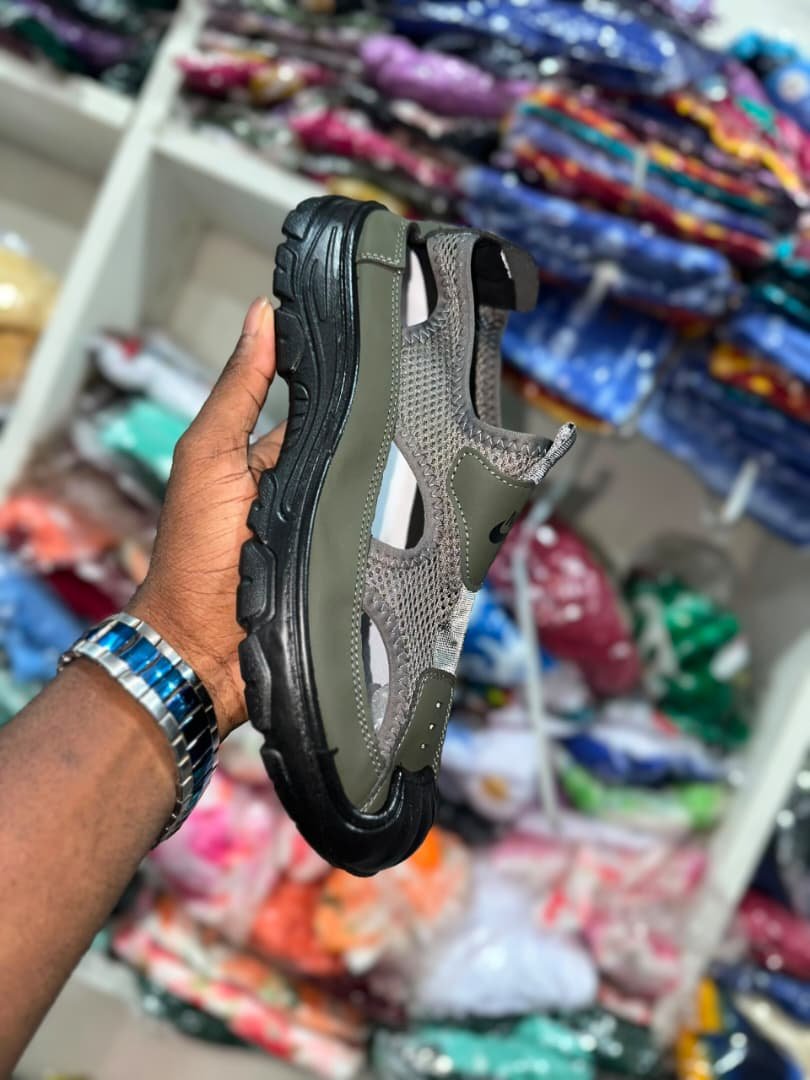 Chaussures Kito Adidas Semelle gomme