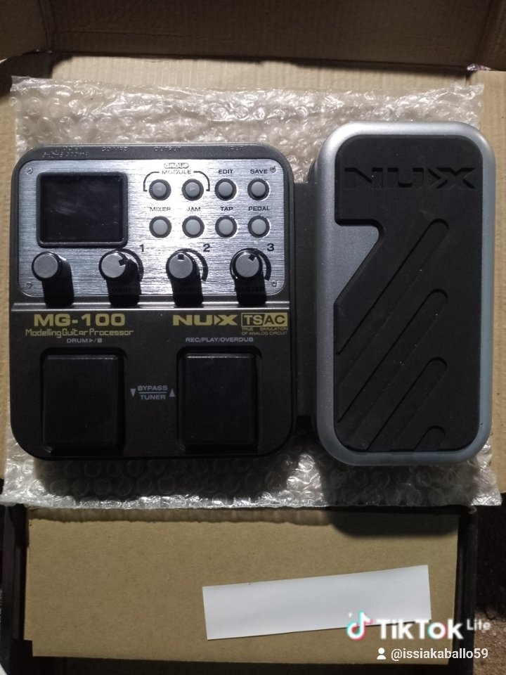 Pedal MG 100