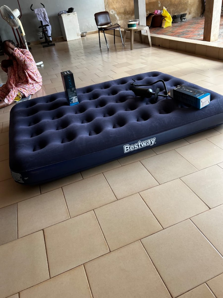 Matelas gonflable 3 places