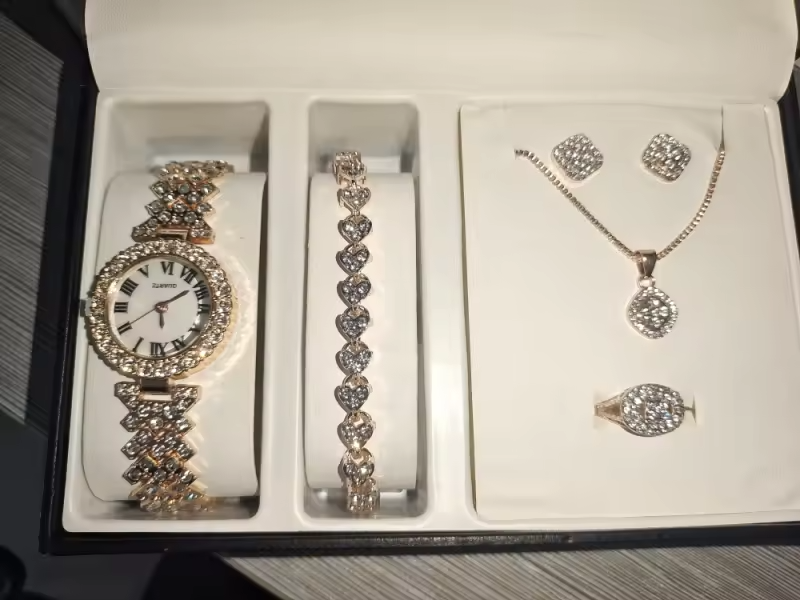 Chaine+Montre+bracelet+boucles+bague