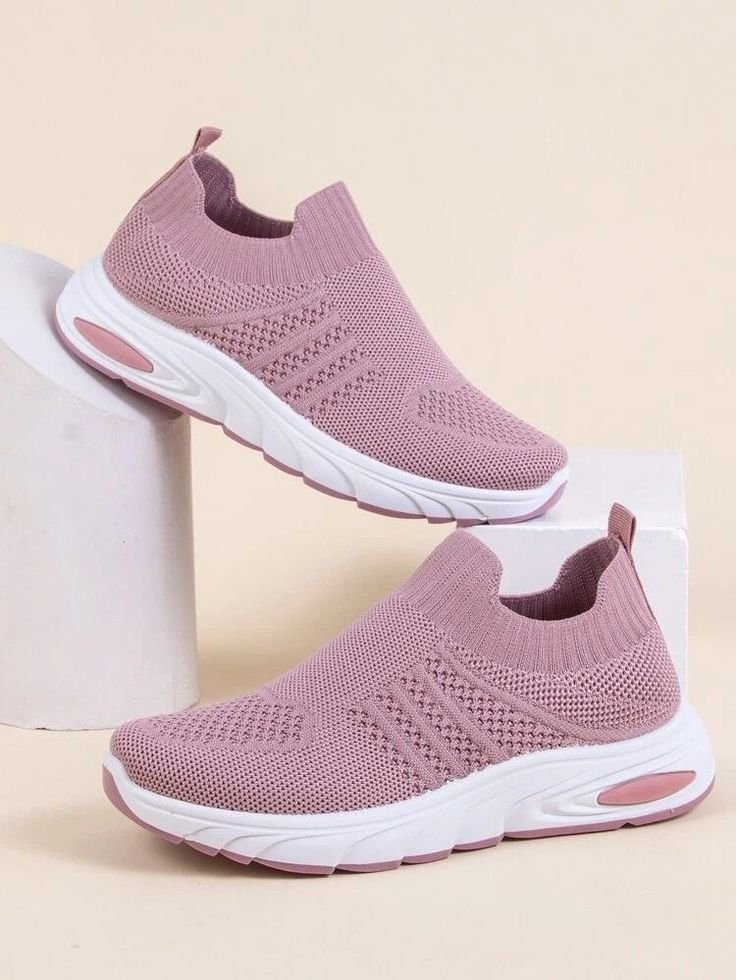 Chaussures fermées pour femme