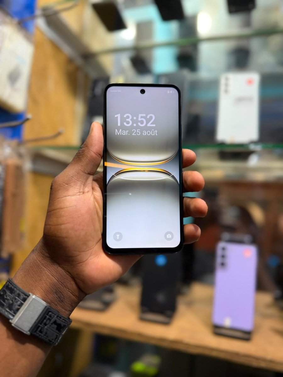 TECNO SPARK 40