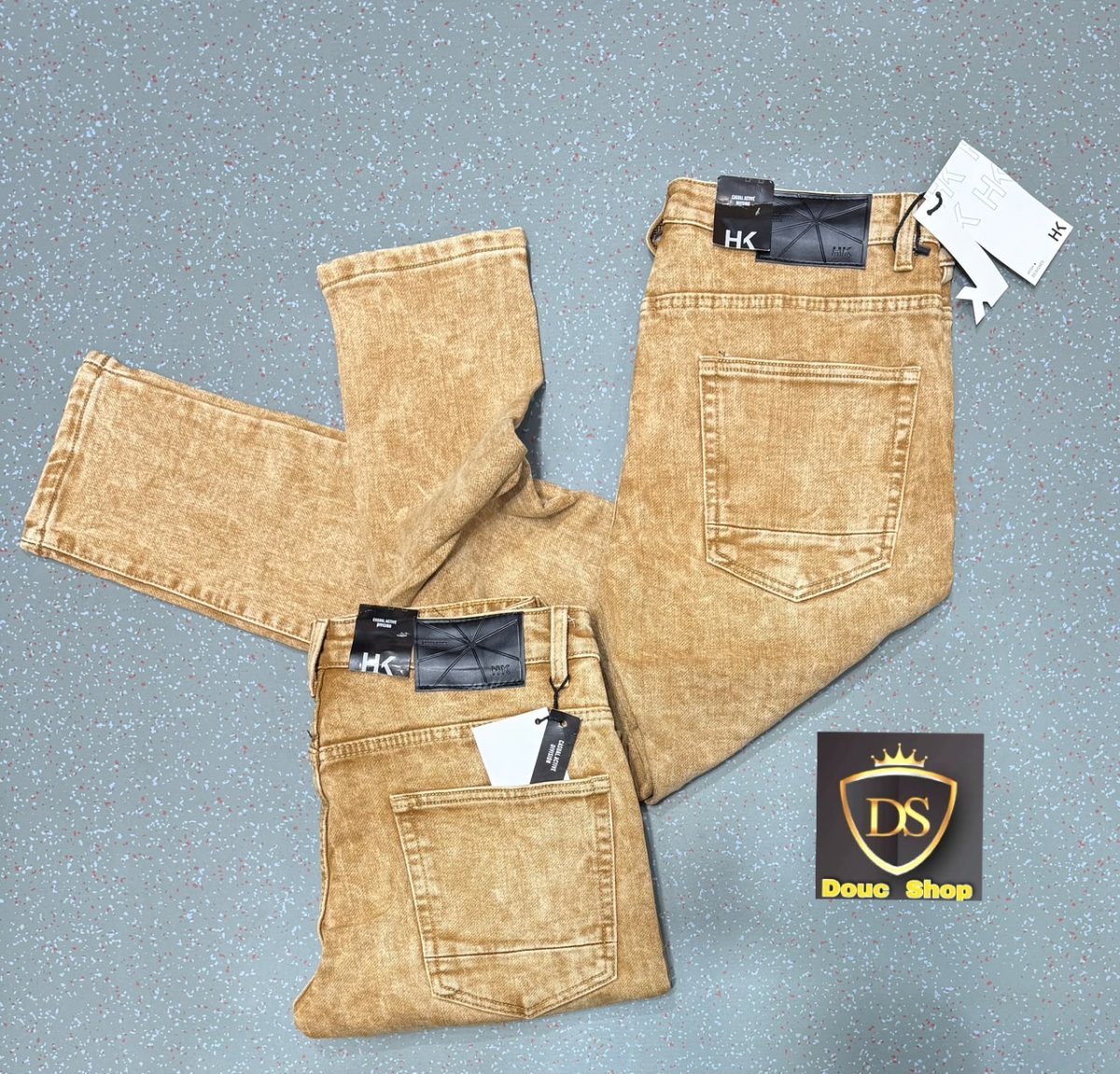 Jean unique slim de qualité premium disponible