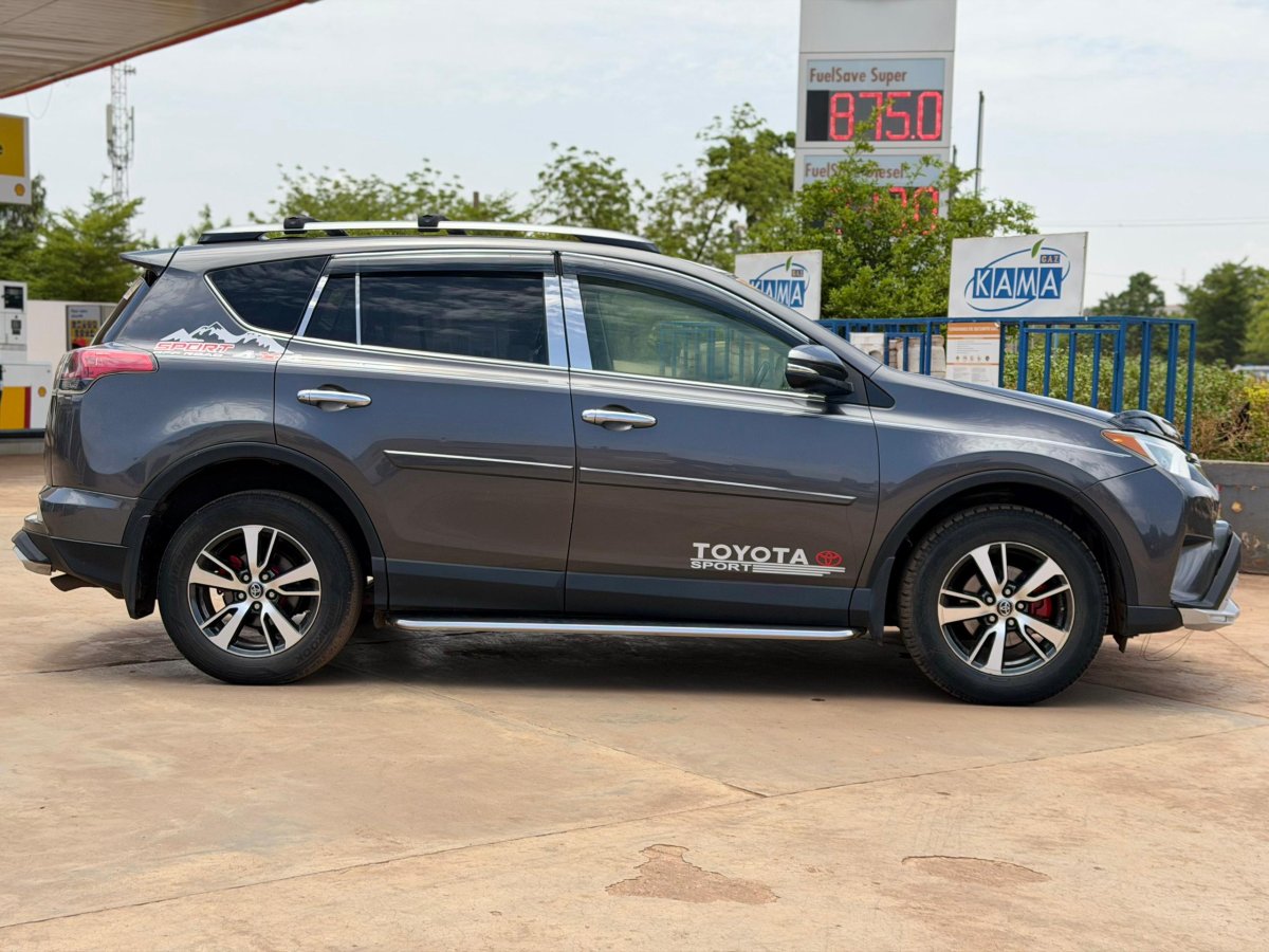 Toyota Rav4 2017