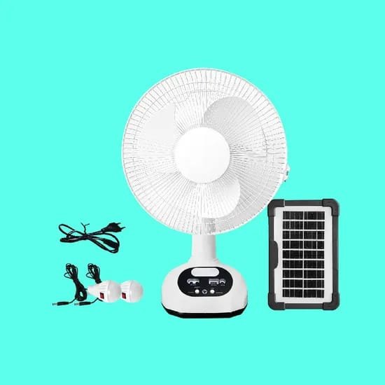 VENTILATEUR SOLAIRE + 2 AMPOULES – MULTIFONCTION