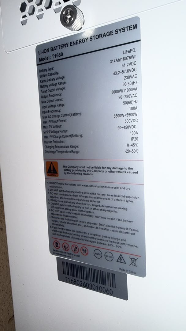SYSTÈME SOLAIRE 10 kWh AVEC CONVERTISSEUR 8 kVA INTÉGRÉ