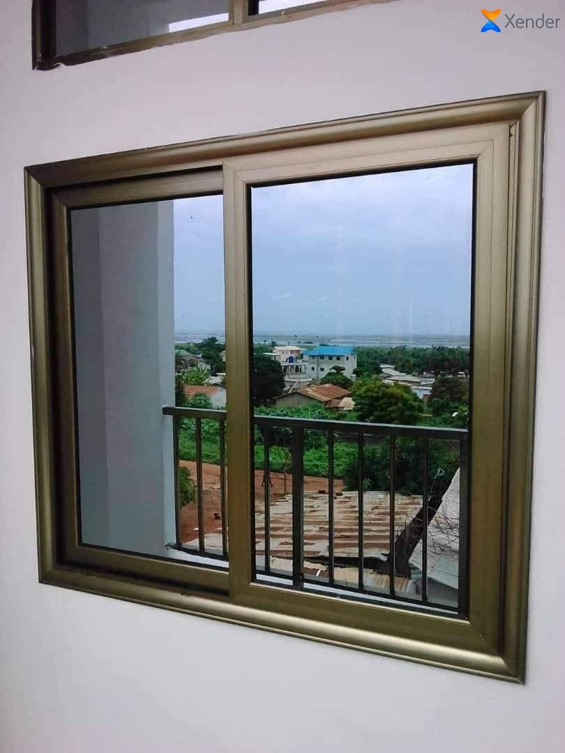 Portes et fenêtres en aluminium et vitres