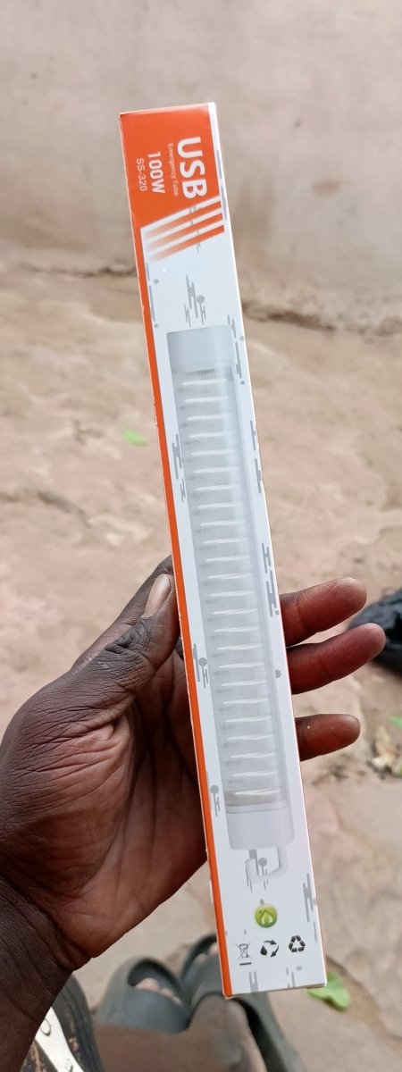 L'ampoule rechargeable tube