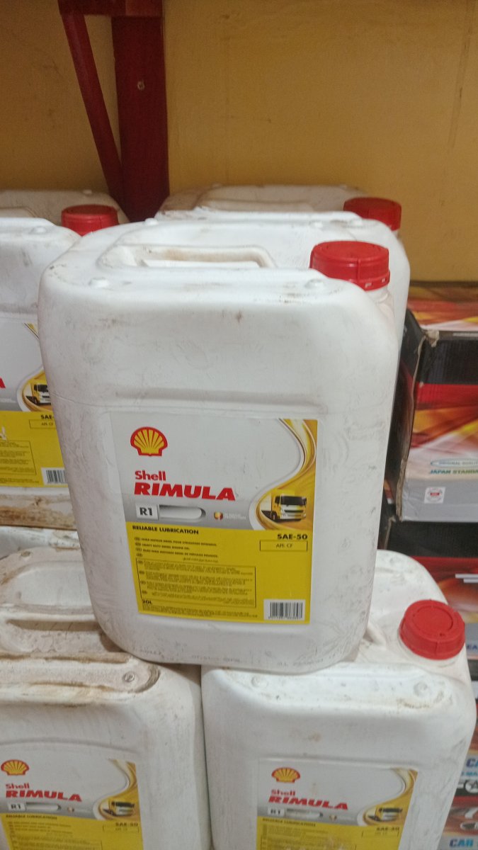 Shell Huile à Moteur distributeur agréé