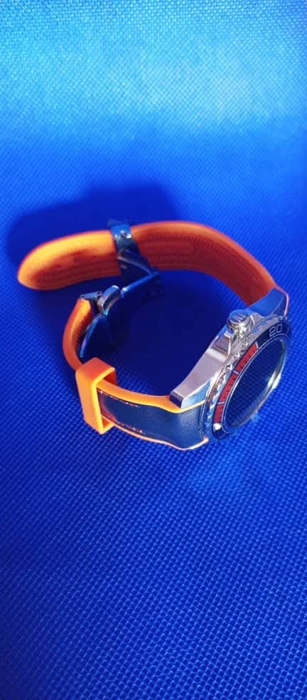 Montre smart sous-marin