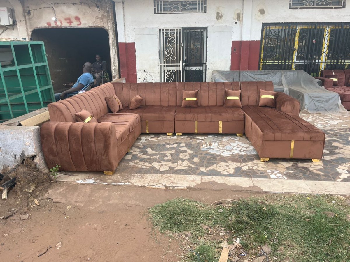 Fauteuil Disponible 75-02-36-84