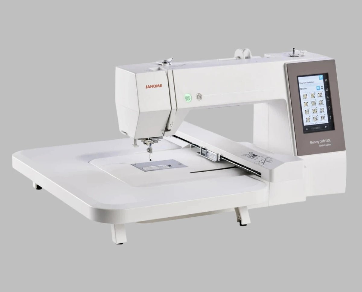 MACHINE À COUDRE JANOME 550E – JAMAIS UTILISÉE