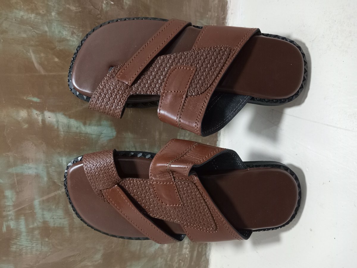 Chaussure en Cuir