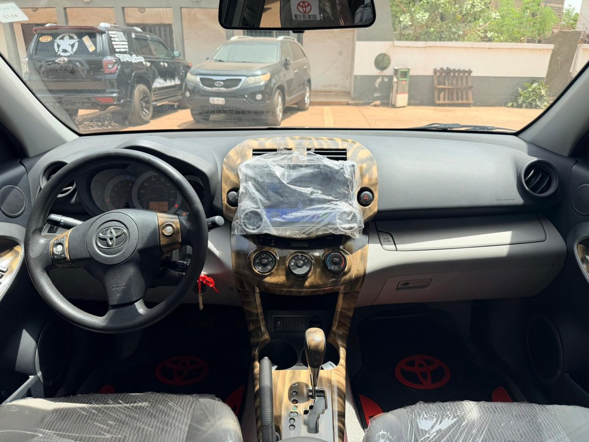 Rav4
