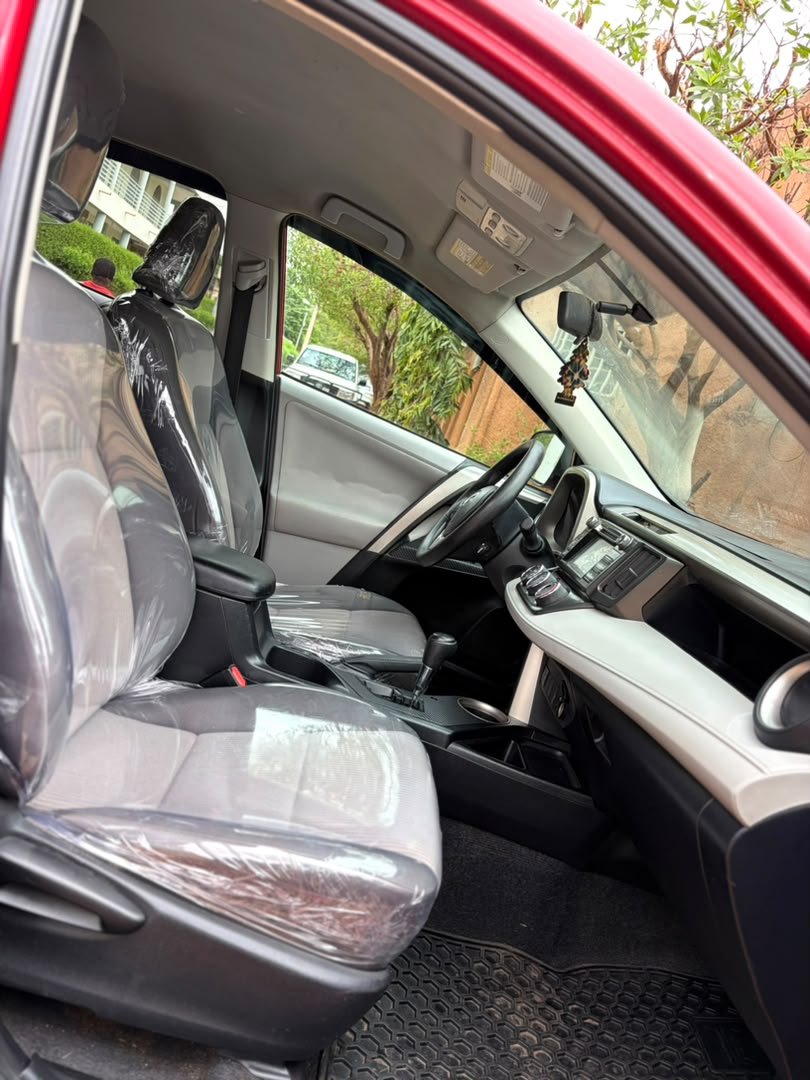 Toyota Rav4 LE