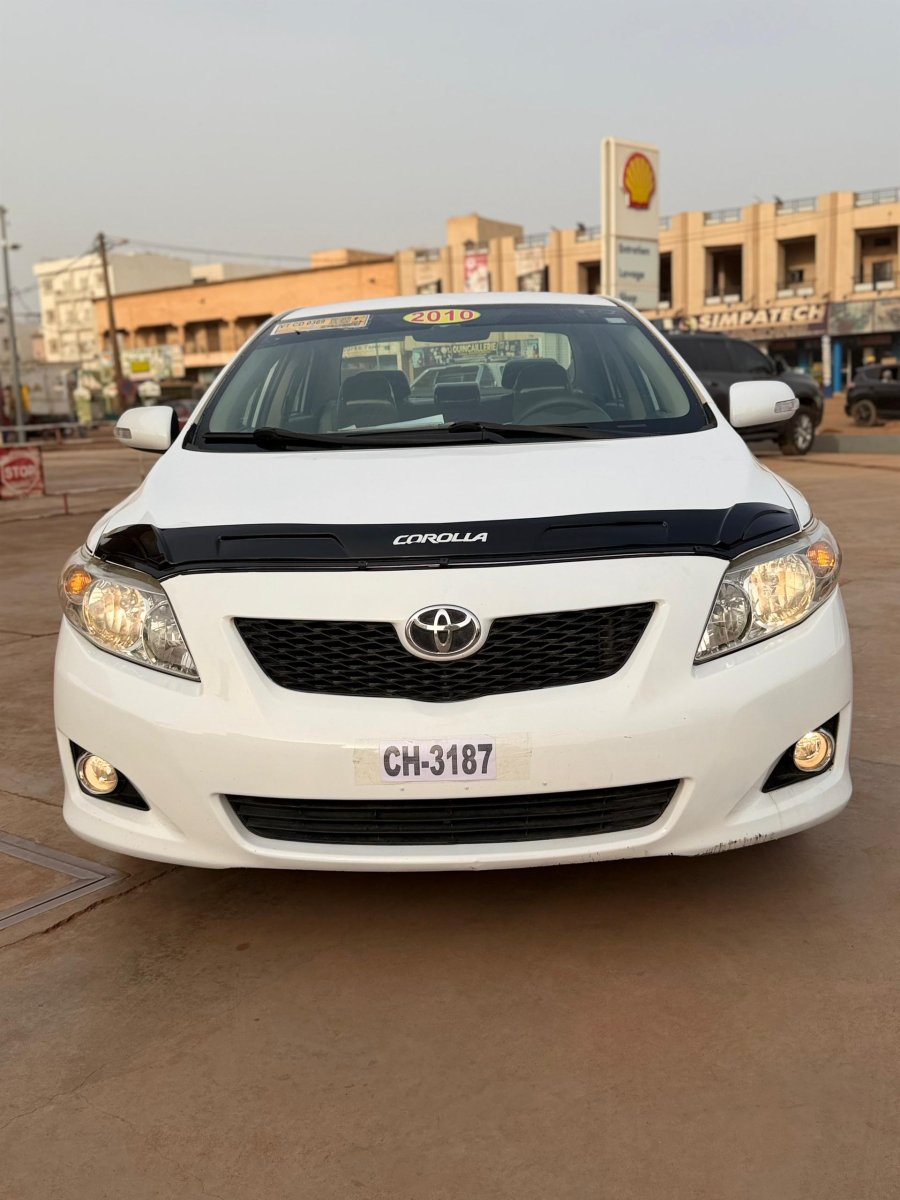 Corolla LE 2010