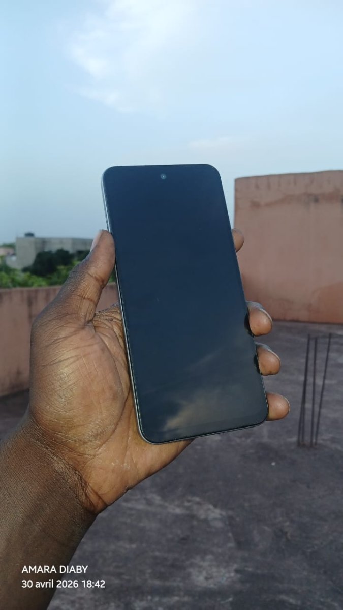 Tecno spark 40