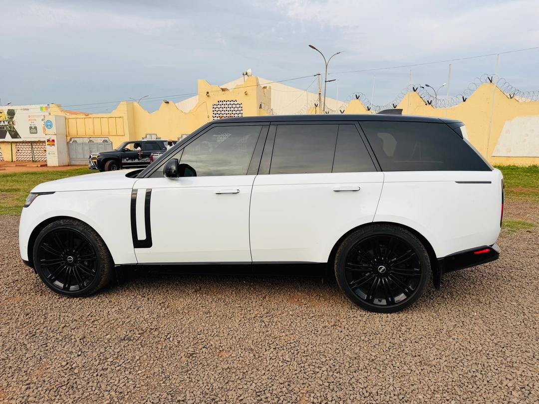 RANGE ROVER VOQUE