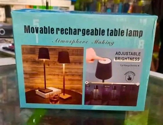 Lampe à table rechargeable et portable