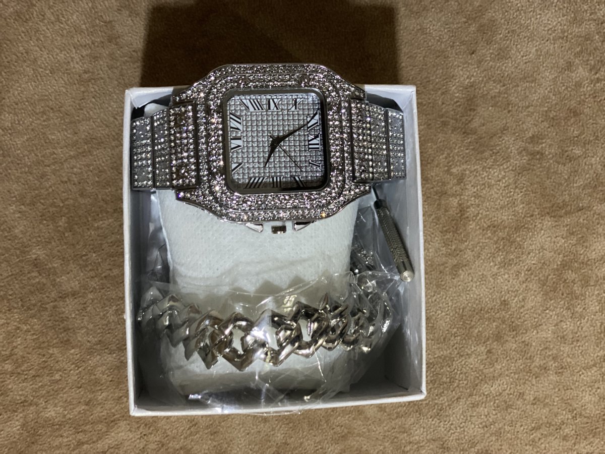 Ensemble montre et bracelets