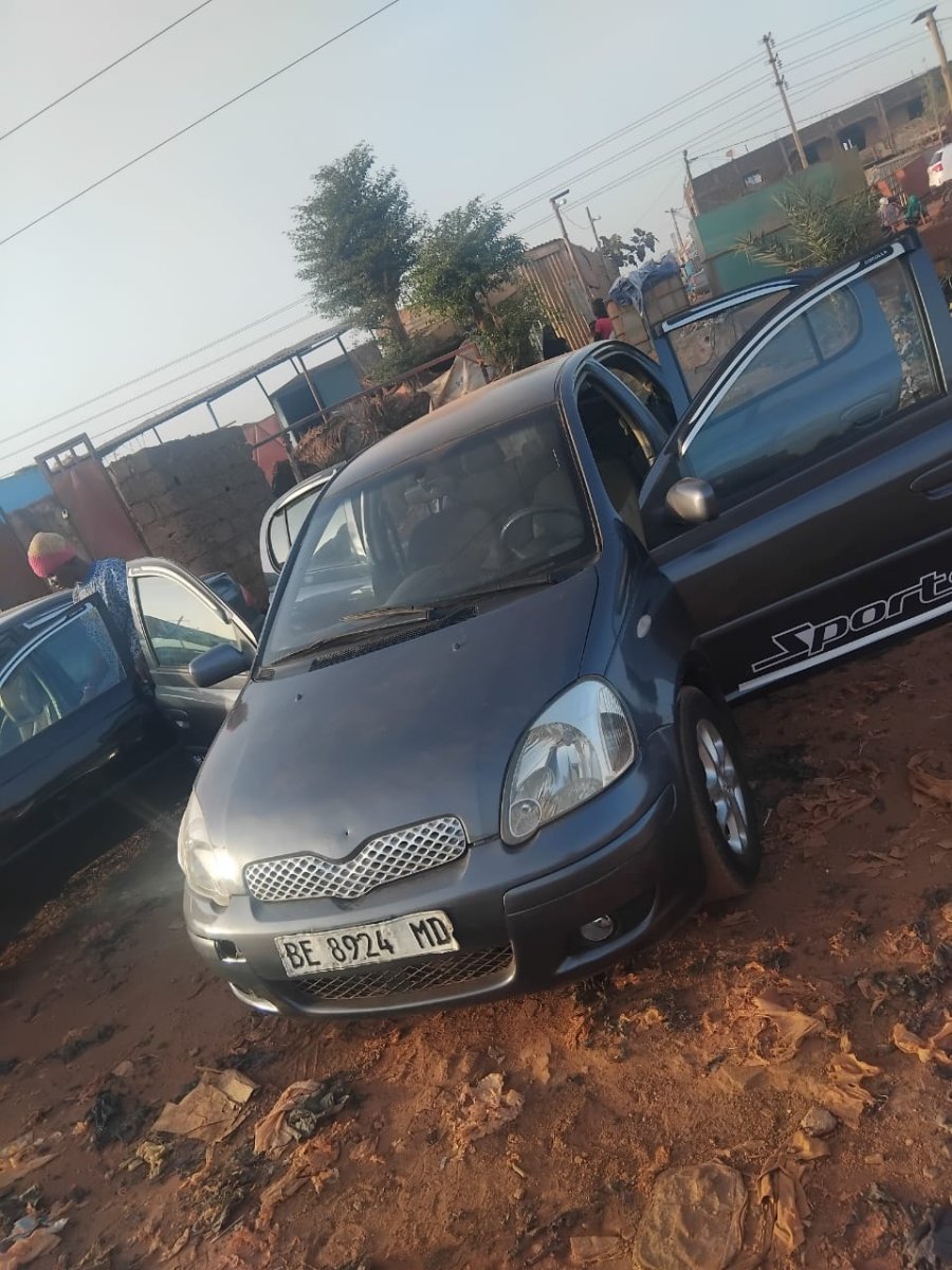 Toyota Yaris , manuelle essence