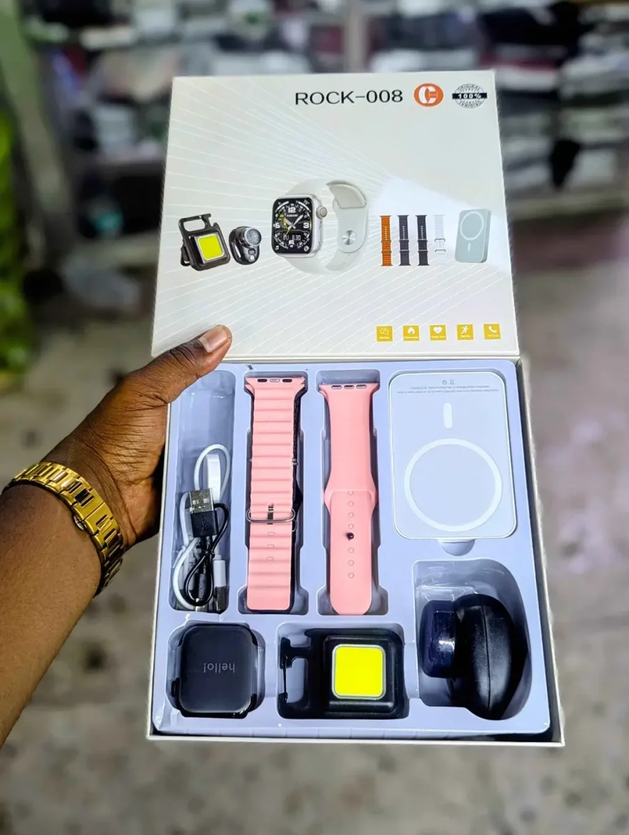 ⌚🔥 ROCK-008 ULTRA 4 EN 1 – LE COFFRET CONNECTÉ ET MULTIFONCTIONNEL ! 🚀💎