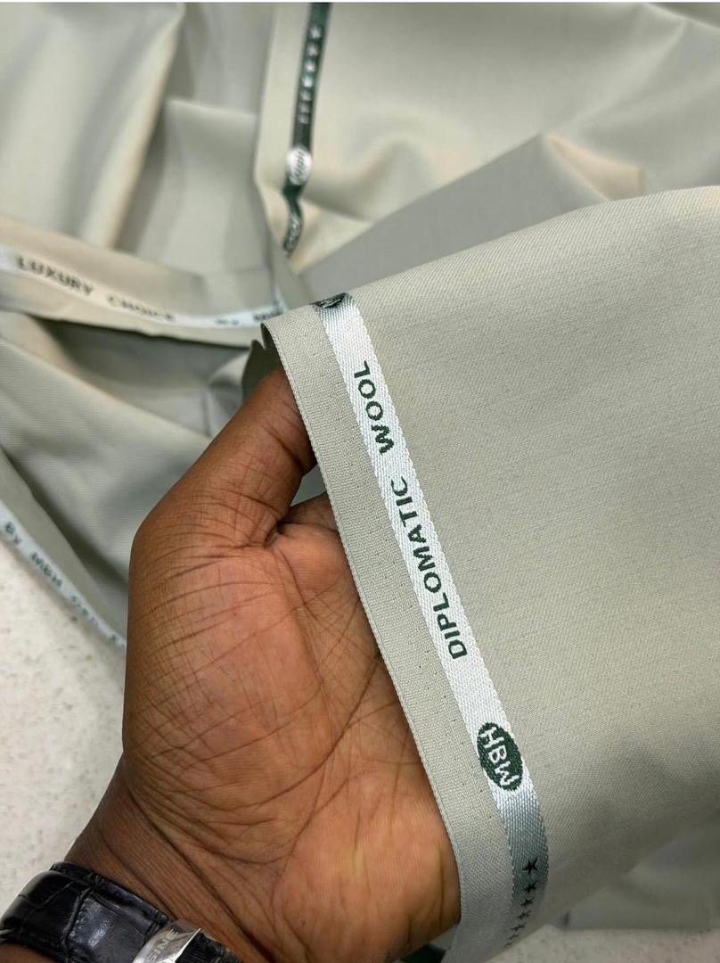 Tissus Diplomatic Wool