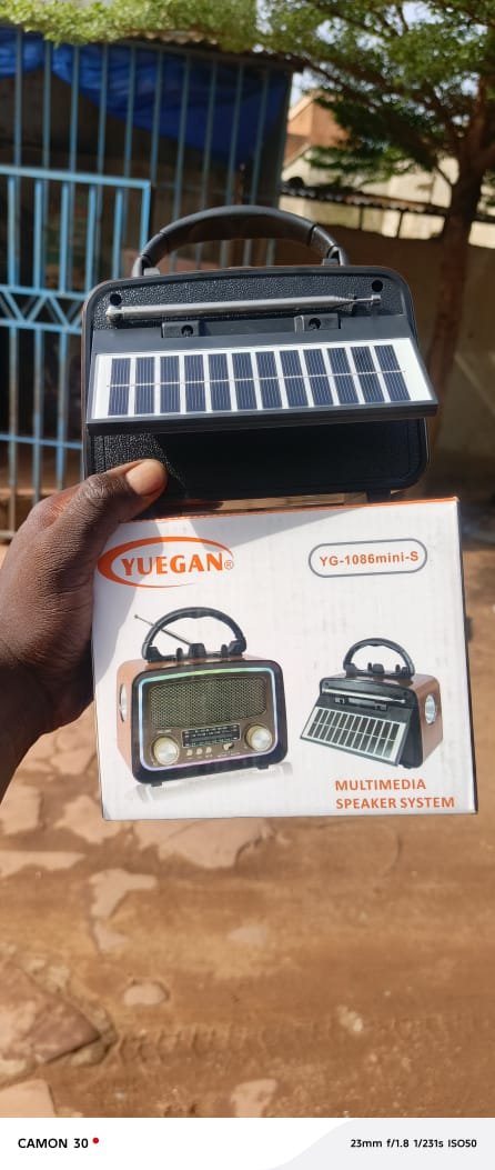 Bluetooth radio avec panneau