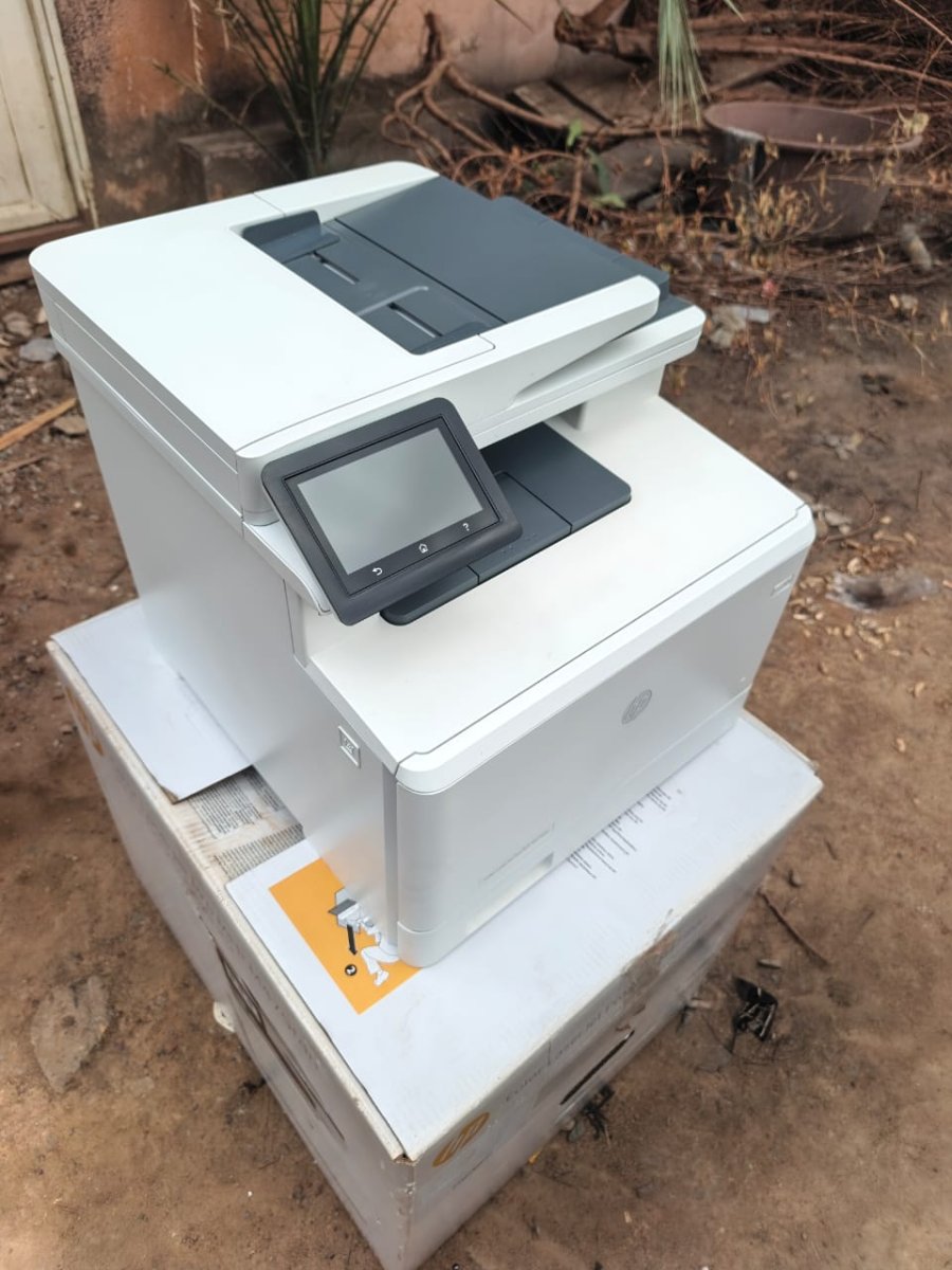 HP Color LaserJet Pro MFP M479fdn  Imprimante multifonction professionnelle