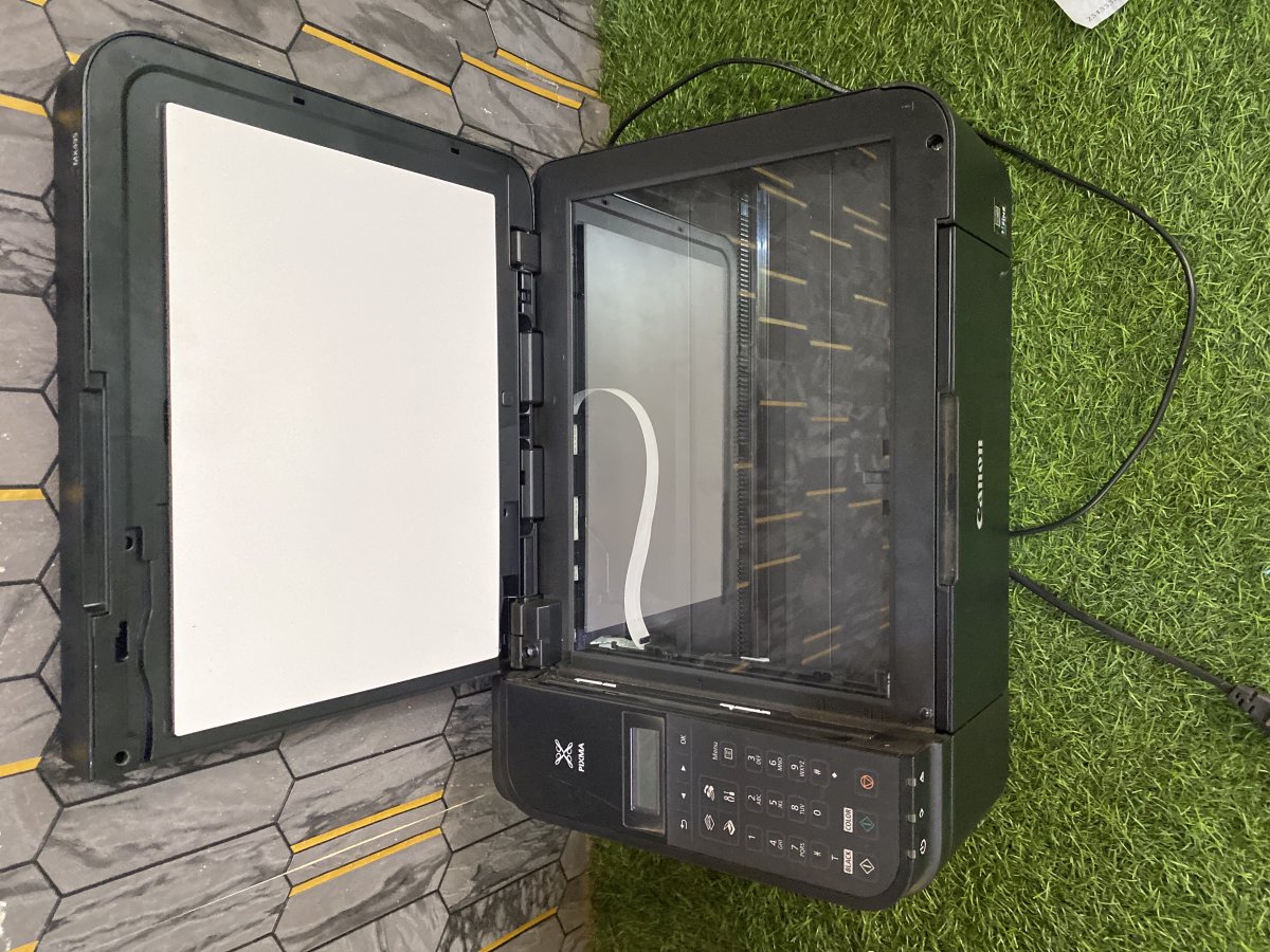 2 imprimantes canon 495 et 475