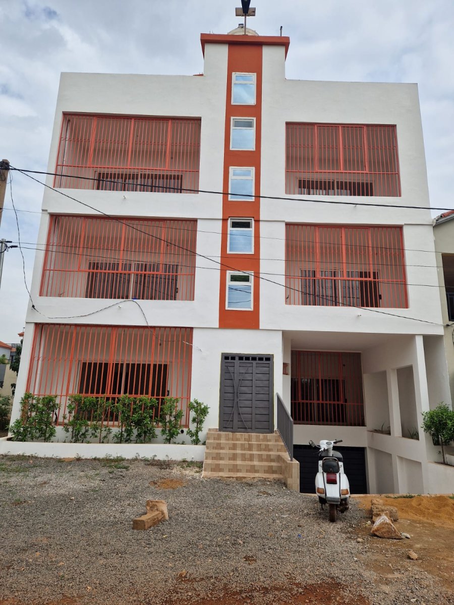 Immeuble a vendre