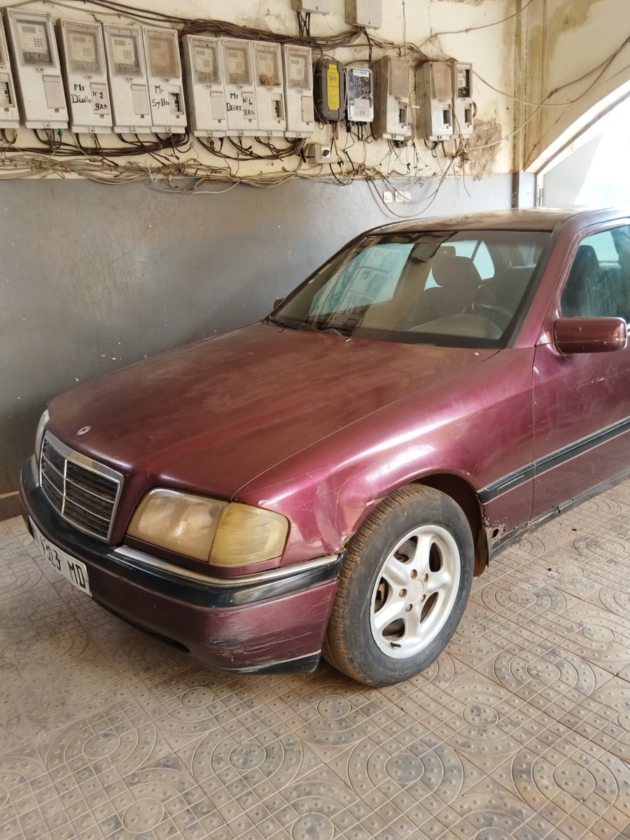 Mercedes C