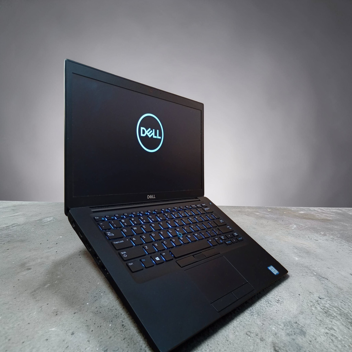 ☑️ DELL Latitude 7490 core i7-8th génération