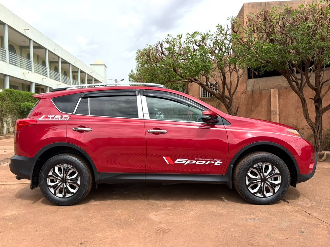 Toyota Rav4 LE