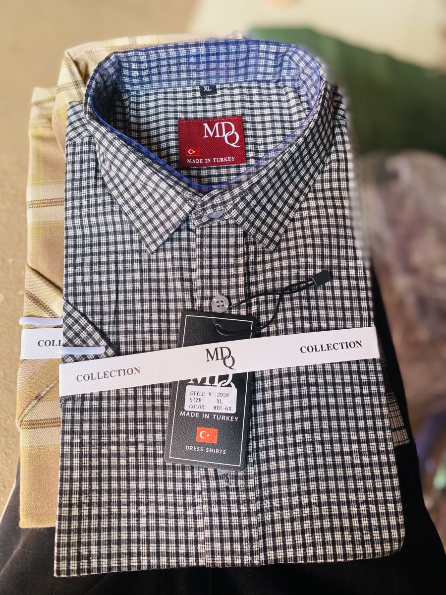 Chemise manche courte disponible avec tout les tailles