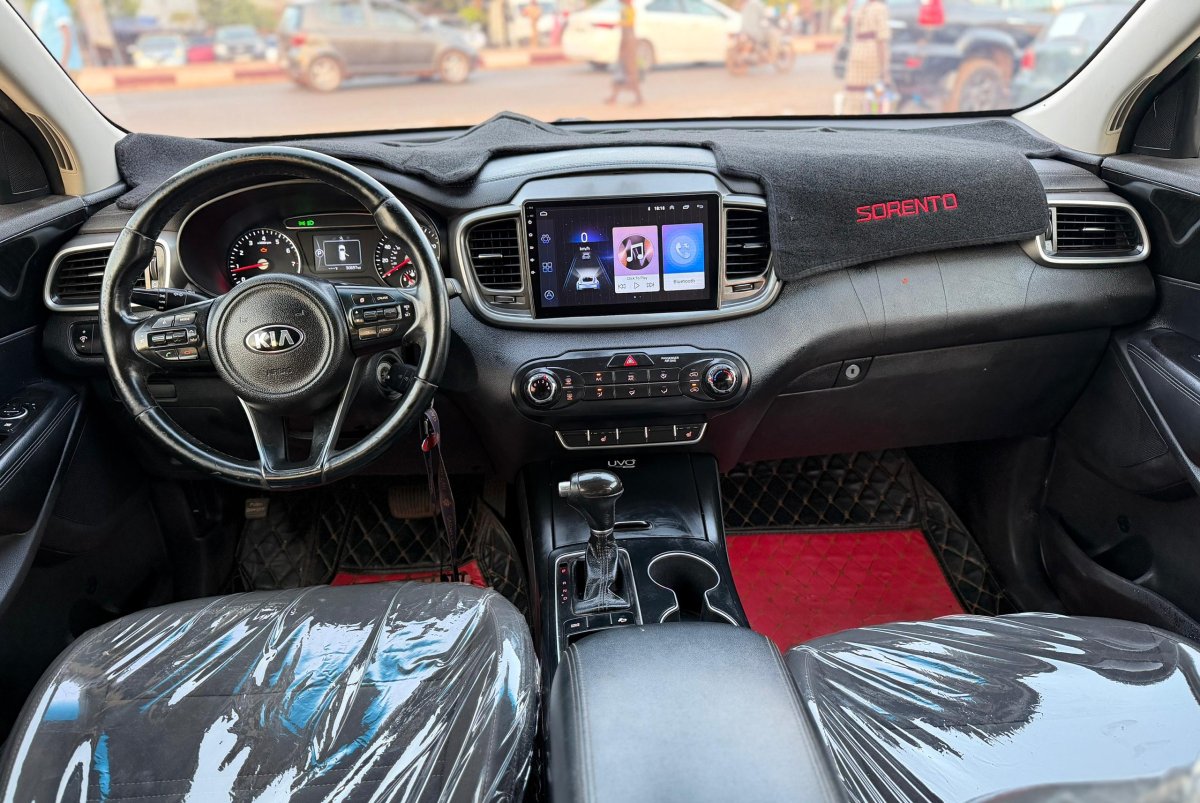 KIA SORENTO ANNÉE 2016