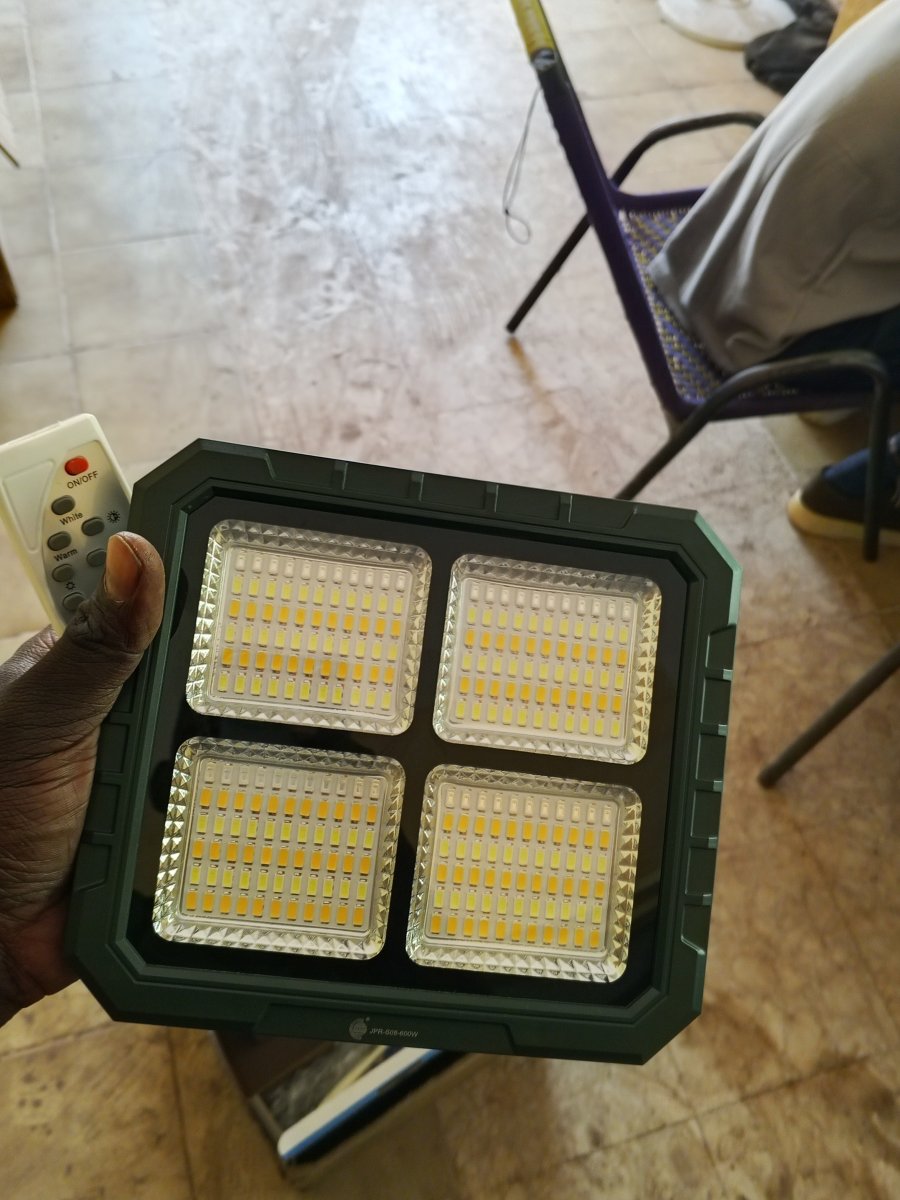 Lampe en panneau