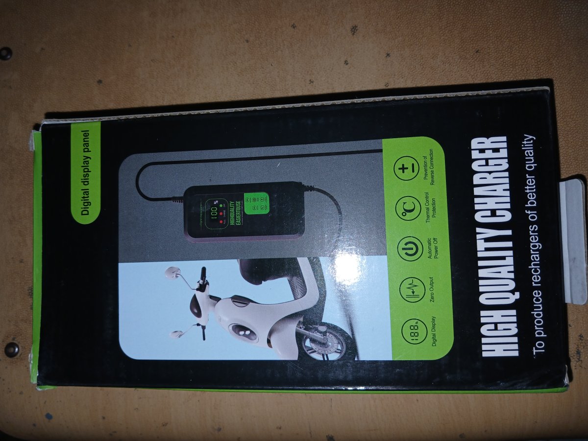 Chargeur de moto électrique