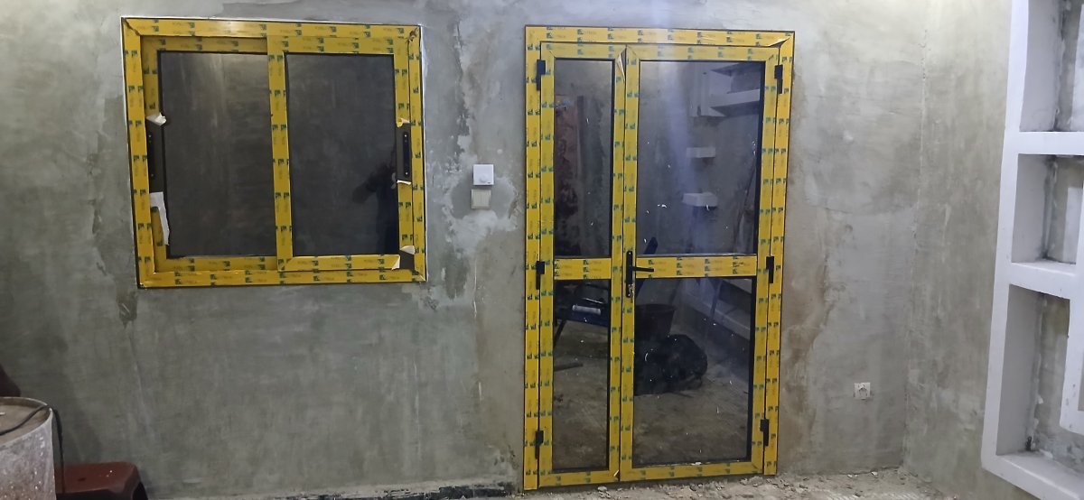 Portes et fenêtres en aluminium et vitres