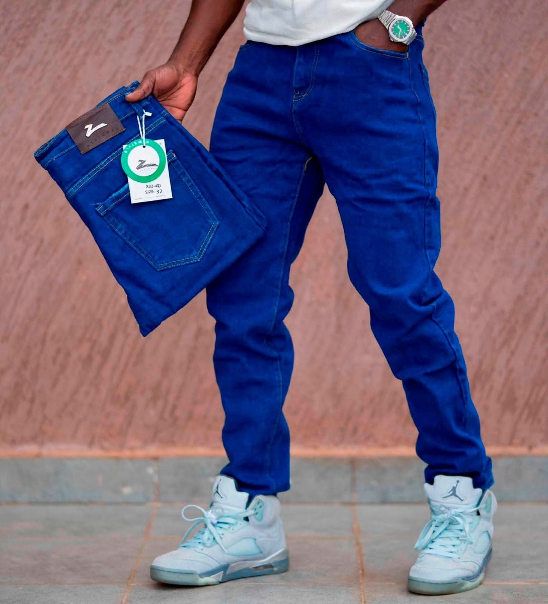 Jeans unique de très bonnes qualités slim premium