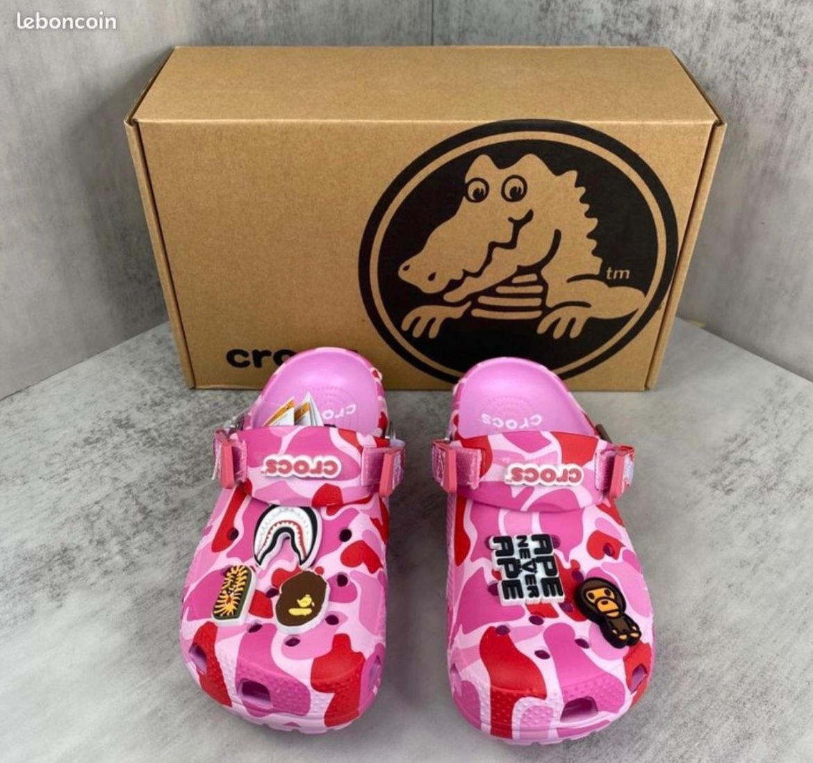 TAPETE Crocs