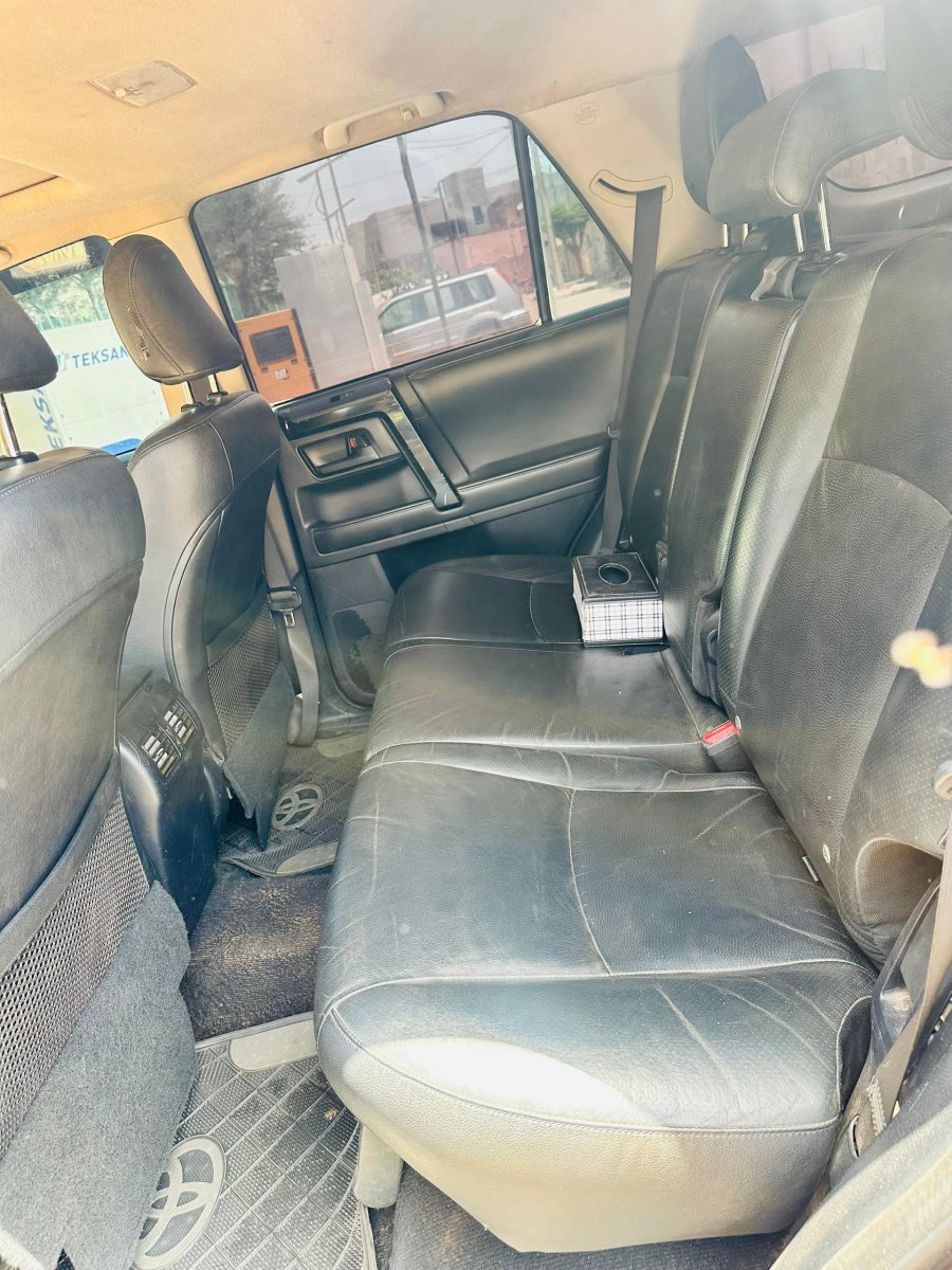 TOYOTA_4RUNNER