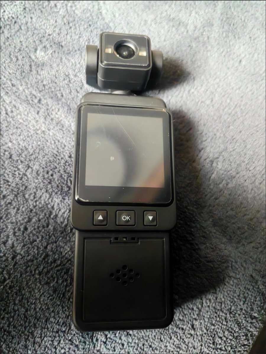 Cam pocket