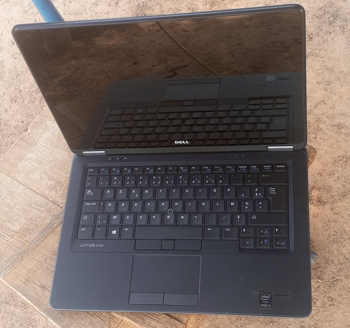 Ordinateur Dell latitude E7440 core (TM) i5