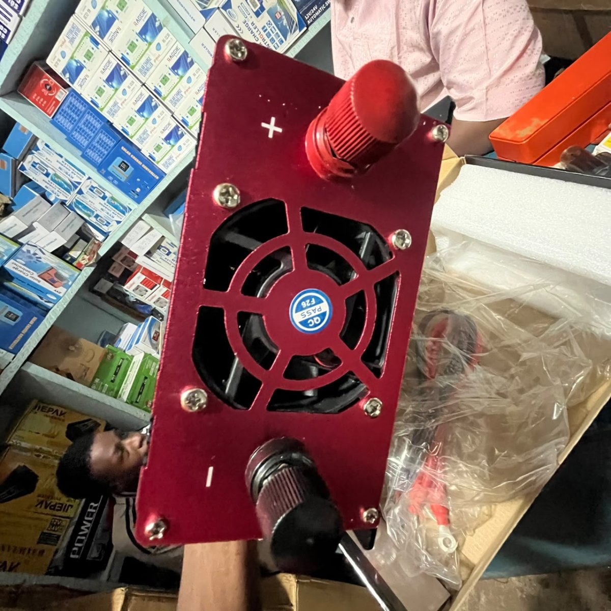 CONVERTISSEUR HYBRIDE 2000W