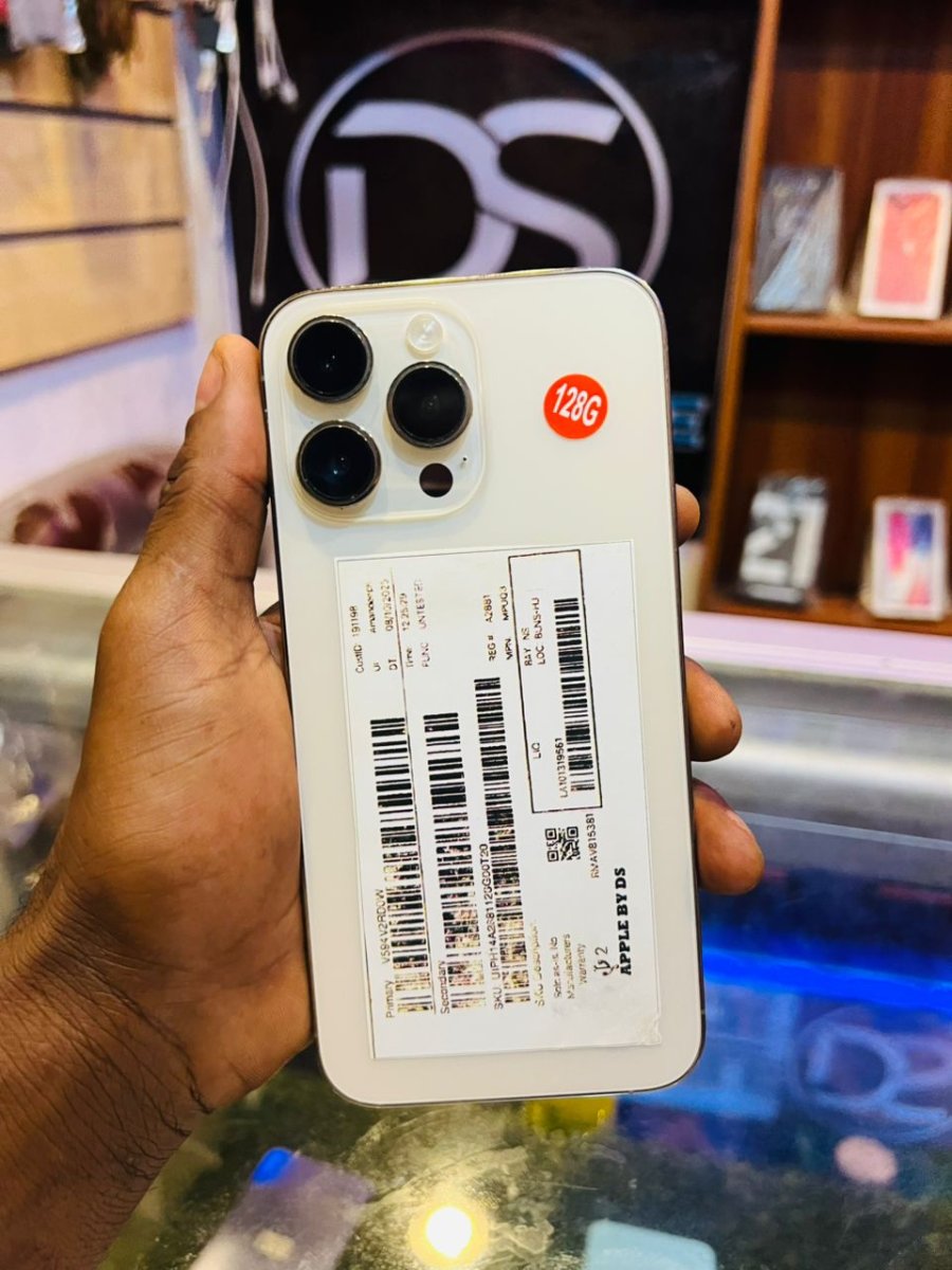 iPhone 14pro Max 128Go eSiM batterie 100%