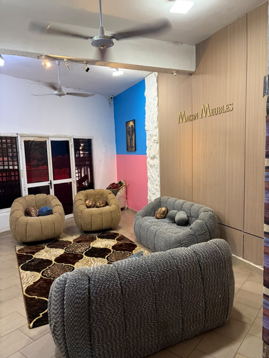 Fauteuil 8 Places 77 33 74 39